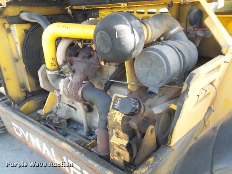 image for item DL0894 1998 Gehl DL8L  telehandler