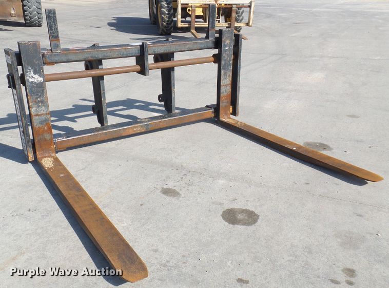 image for item DL0895 Arrow 7372250-6-72-049 forks