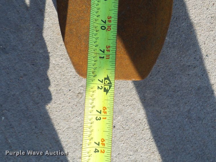 image for item DL0895 Arrow 7372250-6-72-049 forks