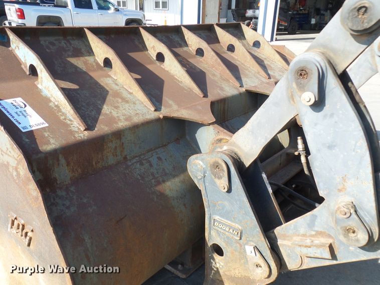 image for item DL0896 2012 Doosan DL200TC  wheel loader