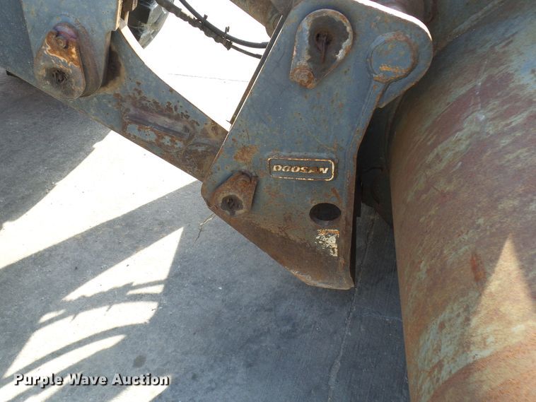 image for item DL0896 2012 Doosan DL200TC  wheel loader