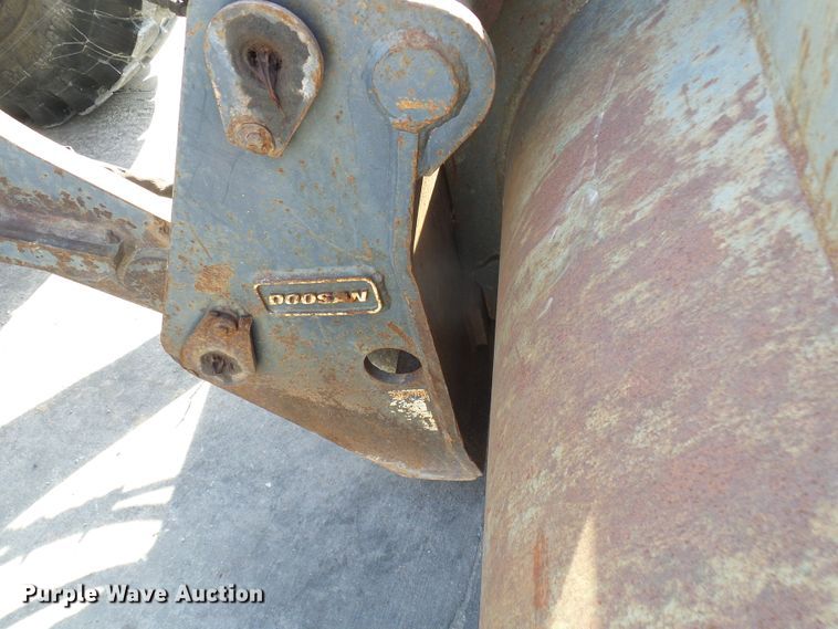 image for item DL0896 2012 Doosan DL200TC  wheel loader