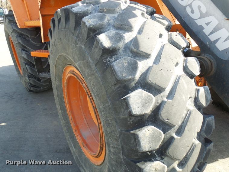 image for item DL0896 2012 Doosan DL200TC  wheel loader