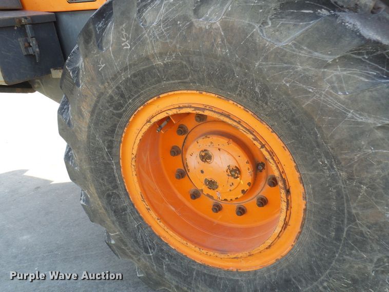 image for item DL0896 2012 Doosan DL200TC  wheel loader