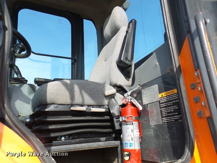 image for item DL0896 2012 Doosan DL200TC  wheel loader