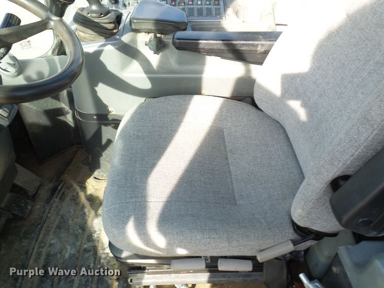 image for item DL0896 2012 Doosan DL200TC  wheel loader