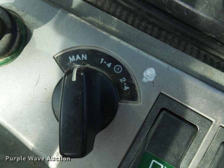 image for item DL0896 2012 Doosan DL200TC  wheel loader