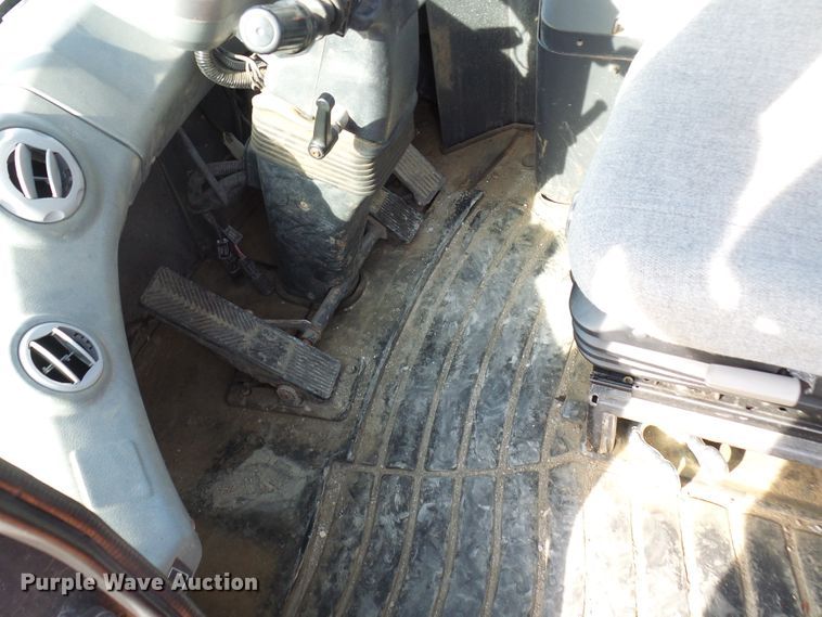 image for item DL0896 2012 Doosan DL200TC  wheel loader