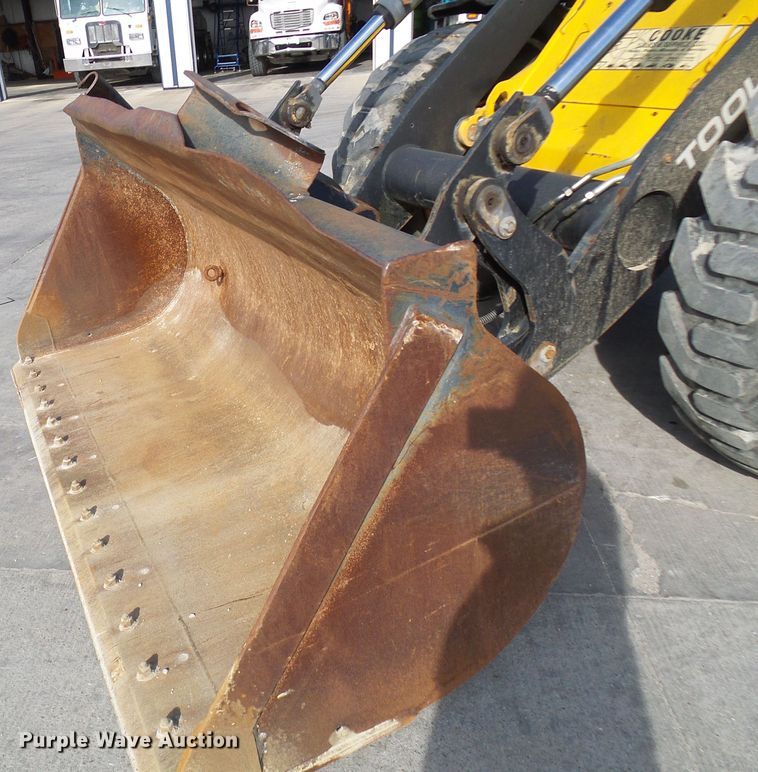 image for item DL0897 2004 JCB 416HT  wheel loader