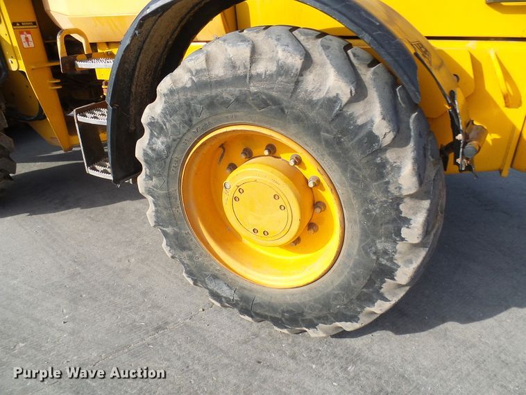 image for item DL0897 2004 JCB 416HT  wheel loader