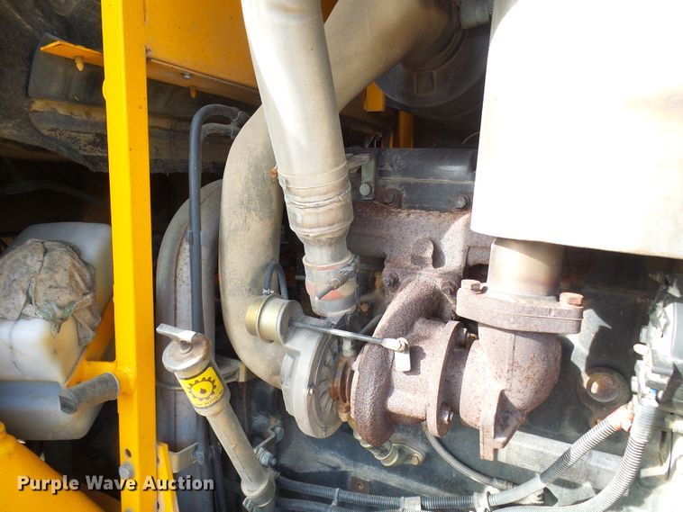 image for item DL0897 2004 JCB 416HT  wheel loader