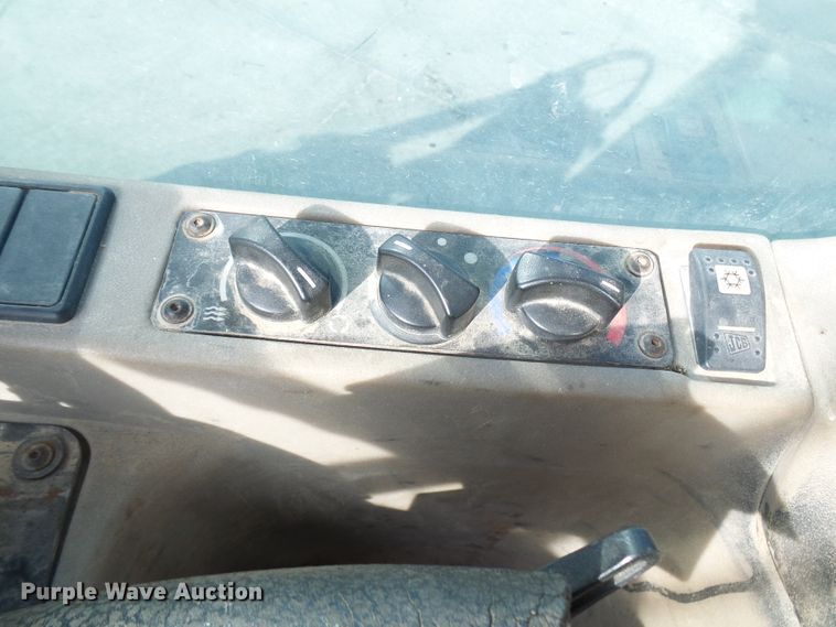 image for item DL0897 2004 JCB 416HT  wheel loader