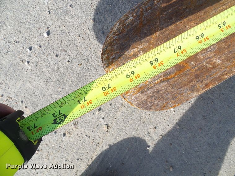 image for item DL0898 70"L forks