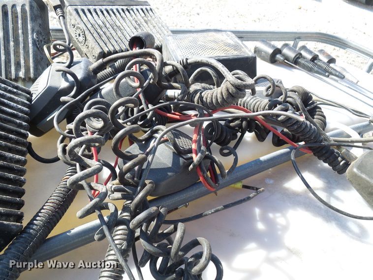 image for item DL0899 Midland CB radios and antennas