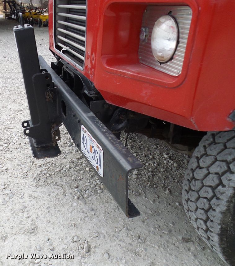 image for item DL0900 1992 Mack DM690S  crane truck