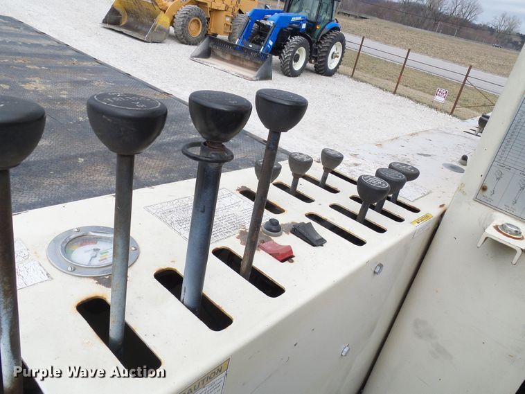 image for item DL0900 1992 Mack DM690S  crane truck