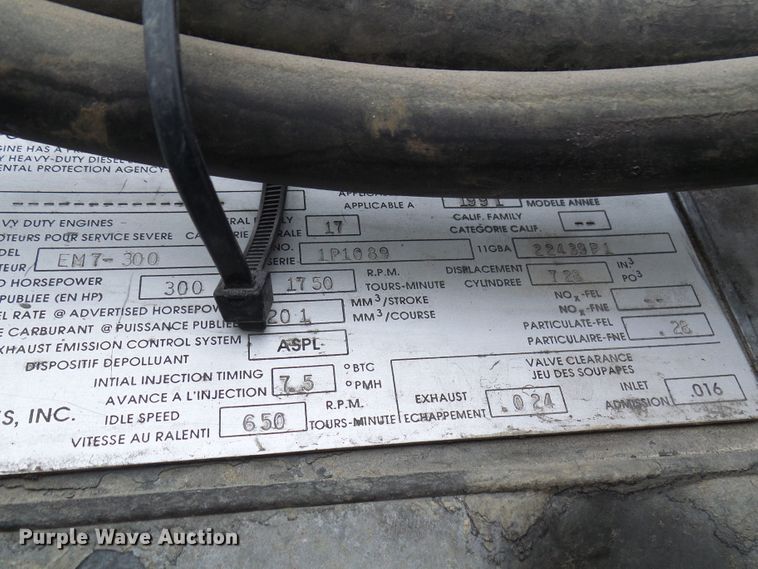 image for item DL0900 1992 Mack DM690S  crane truck