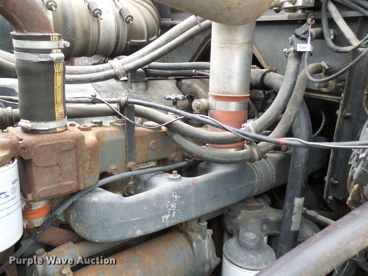 image for item DL0900 1992 Mack DM690S  crane truck