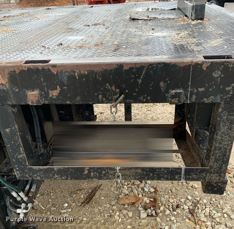 image for item DL0900 1992 Mack DM690S  crane truck