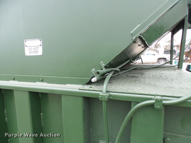 image for item DL0904 Marathon DRC II  trash compactor