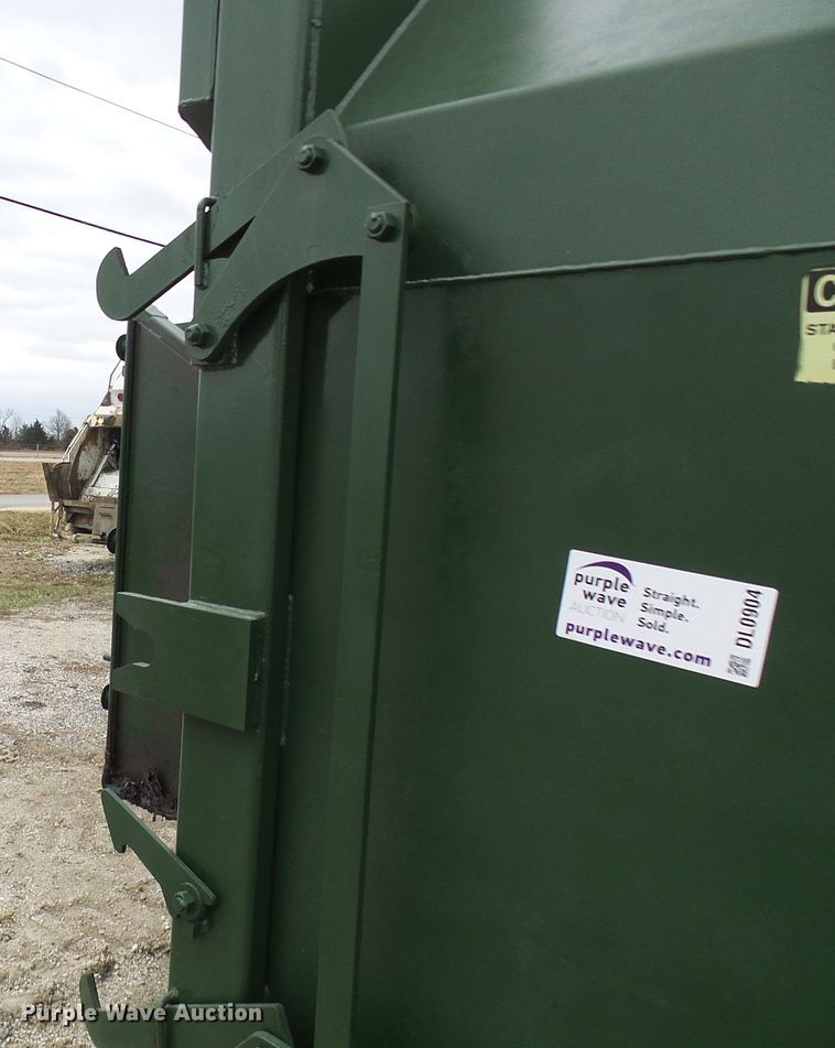 image for item DL0904 Marathon DRC II  trash compactor