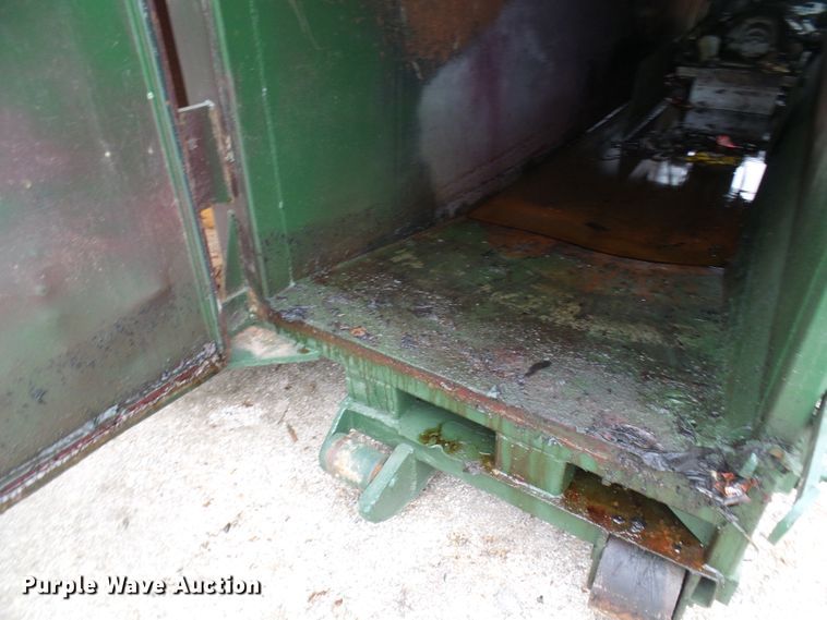 image for item DL0904 Marathon DRC II  trash compactor