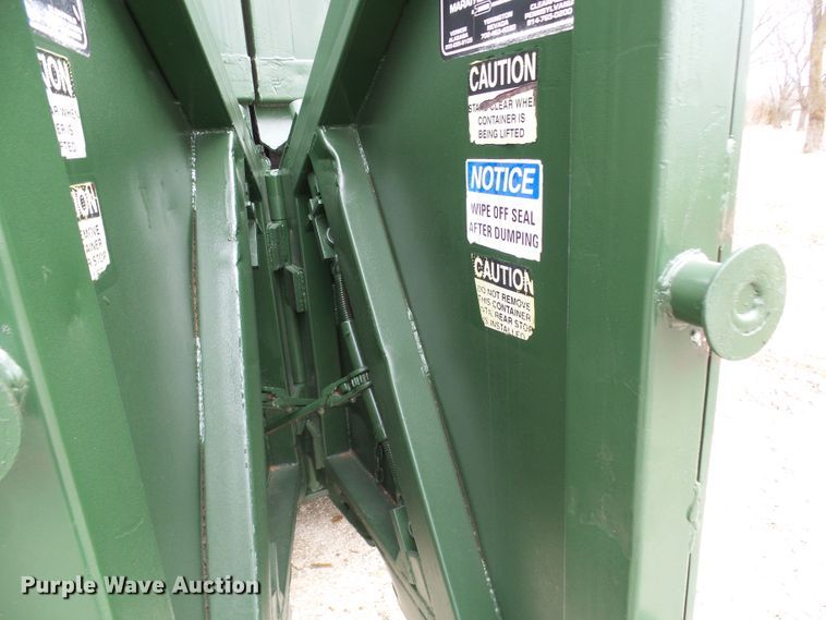 image for item DL0904 Marathon DRC II  trash compactor