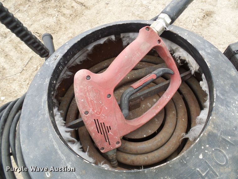 image for item DL0905 Hotsy 558  pressure washer