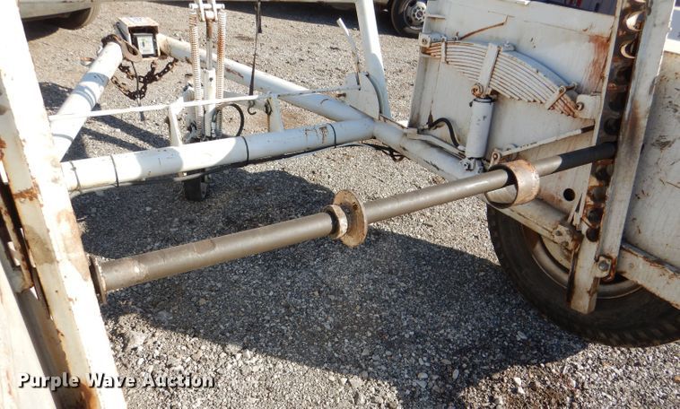 image for item DL4752 1986 Hogg And Davis P120  reel trailer