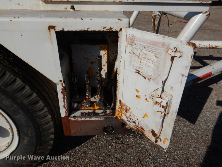 image for item DL4752 1986 Hogg And Davis P120  reel trailer