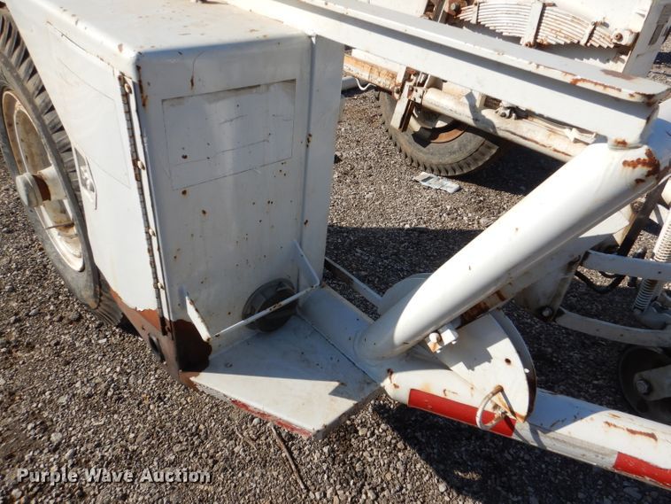 image for item DL4752 1986 Hogg And Davis P120  reel trailer