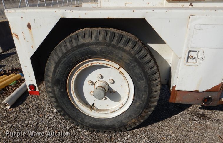 image for item DL4752 1986 Hogg And Davis P120  reel trailer