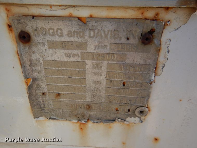 image for item DL4752 1986 Hogg And Davis P120  reel trailer