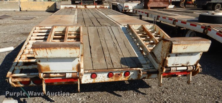 image for item DL4753 1999 Talbert AC10  equipment trailer