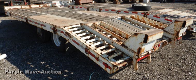 image for item DL4753 1999 Talbert AC10  equipment trailer