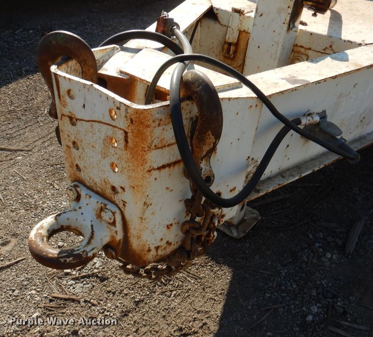 image for item DL4753 1999 Talbert AC10  equipment trailer