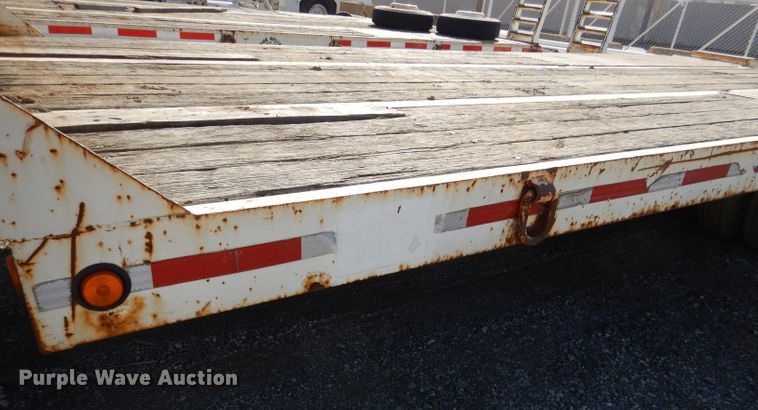 image for item DL4753 1999 Talbert AC10  equipment trailer