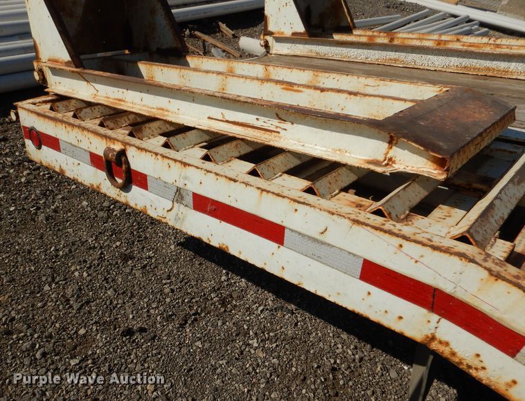 image for item DL4753 1999 Talbert AC10  equipment trailer