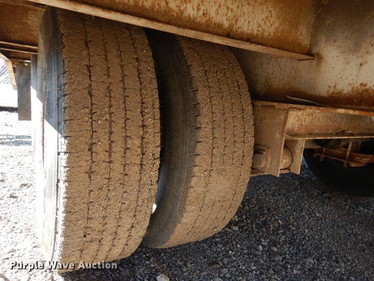 image for item DL4753 1999 Talbert AC10  equipment trailer