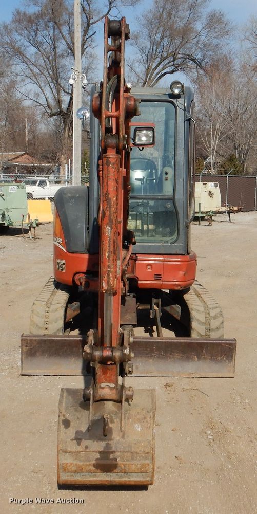 image for item DL4754 2005 Ditch Witch MX352  mini excavator