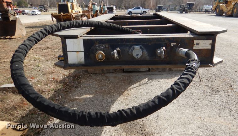 image for item DL4756 1999 Trail King TK110HDG-523 lowboy equipment trailer