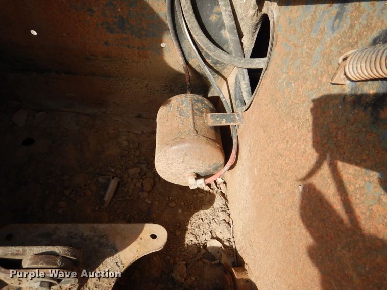 image for item DL4756 1999 Trail King TK110HDG-523 lowboy equipment trailer