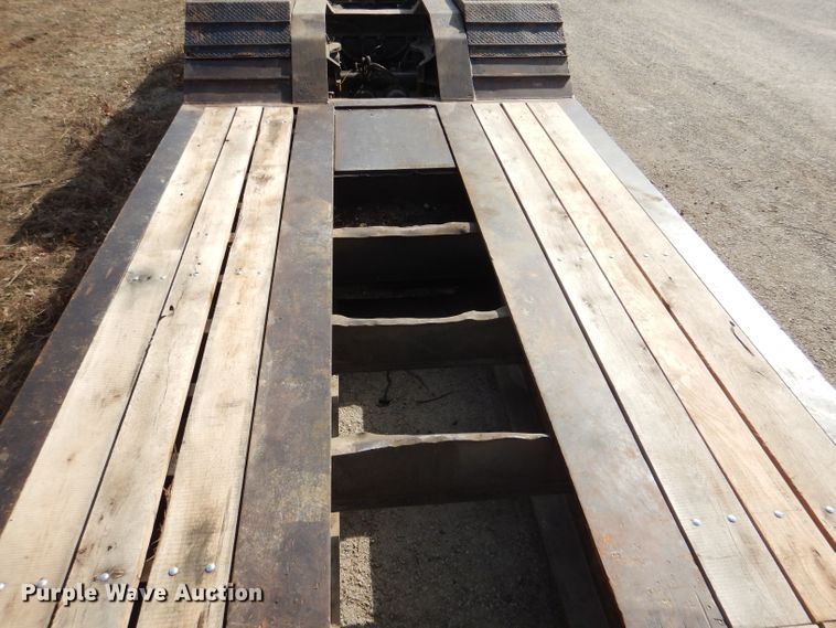 image for item DL4756 1999 Trail King TK110HDG-523 lowboy equipment trailer