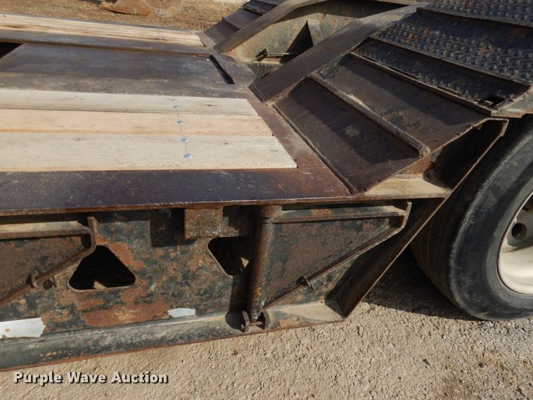 image for item DL4756 1999 Trail King TK110HDG-523 lowboy equipment trailer