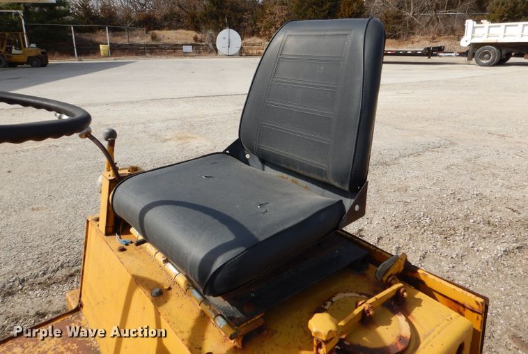 image for item DL4757 Bomag BW120AD  double drum roller