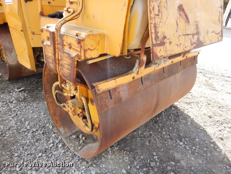 image for item DL4757 Bomag BW120AD  double drum roller