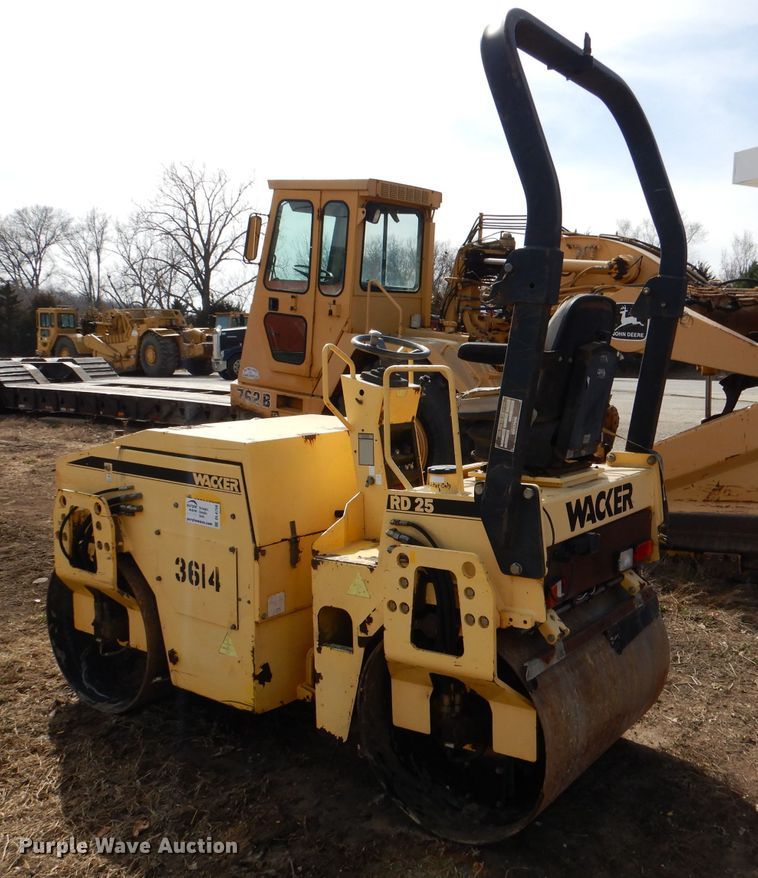 image for item DL4758 2000 Wacker RD25  double drum vibratory roller