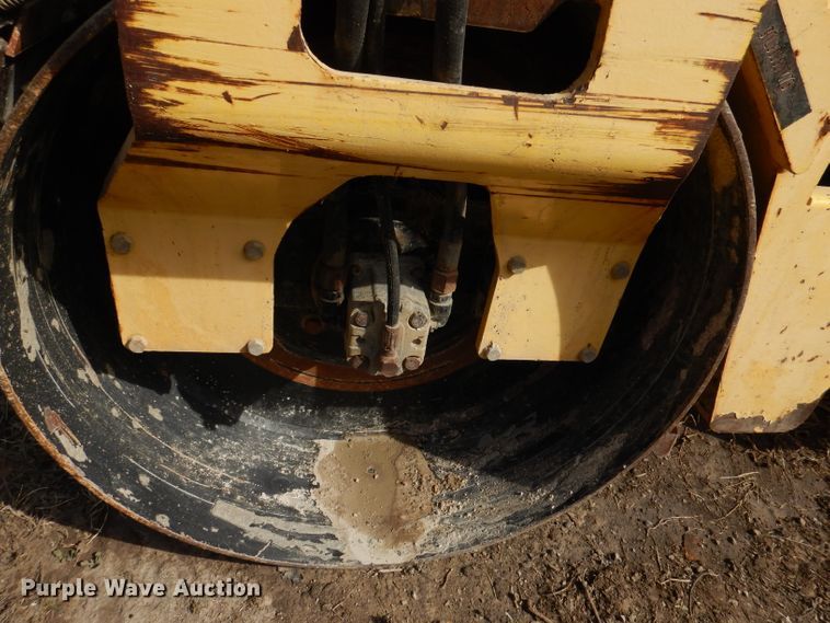 image for item DL4758 2000 Wacker RD25  double drum vibratory roller