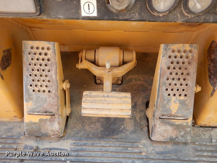 image for item DL4760 1998 Caterpillar 973  track loader