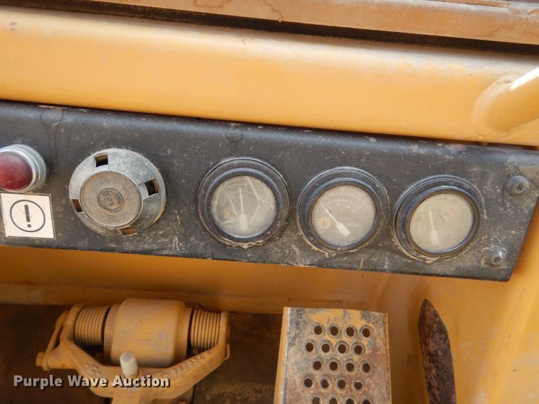 image for item DL4760 1998 Caterpillar 973  track loader